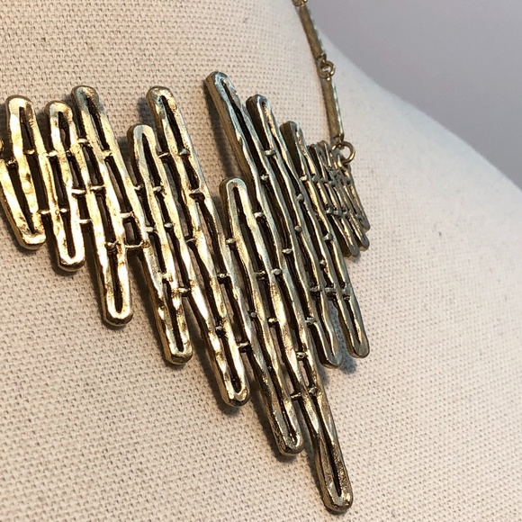 Vintage "Celebrity NY" Brutalist Necklace Circa 1970's - Picture 2 of 7